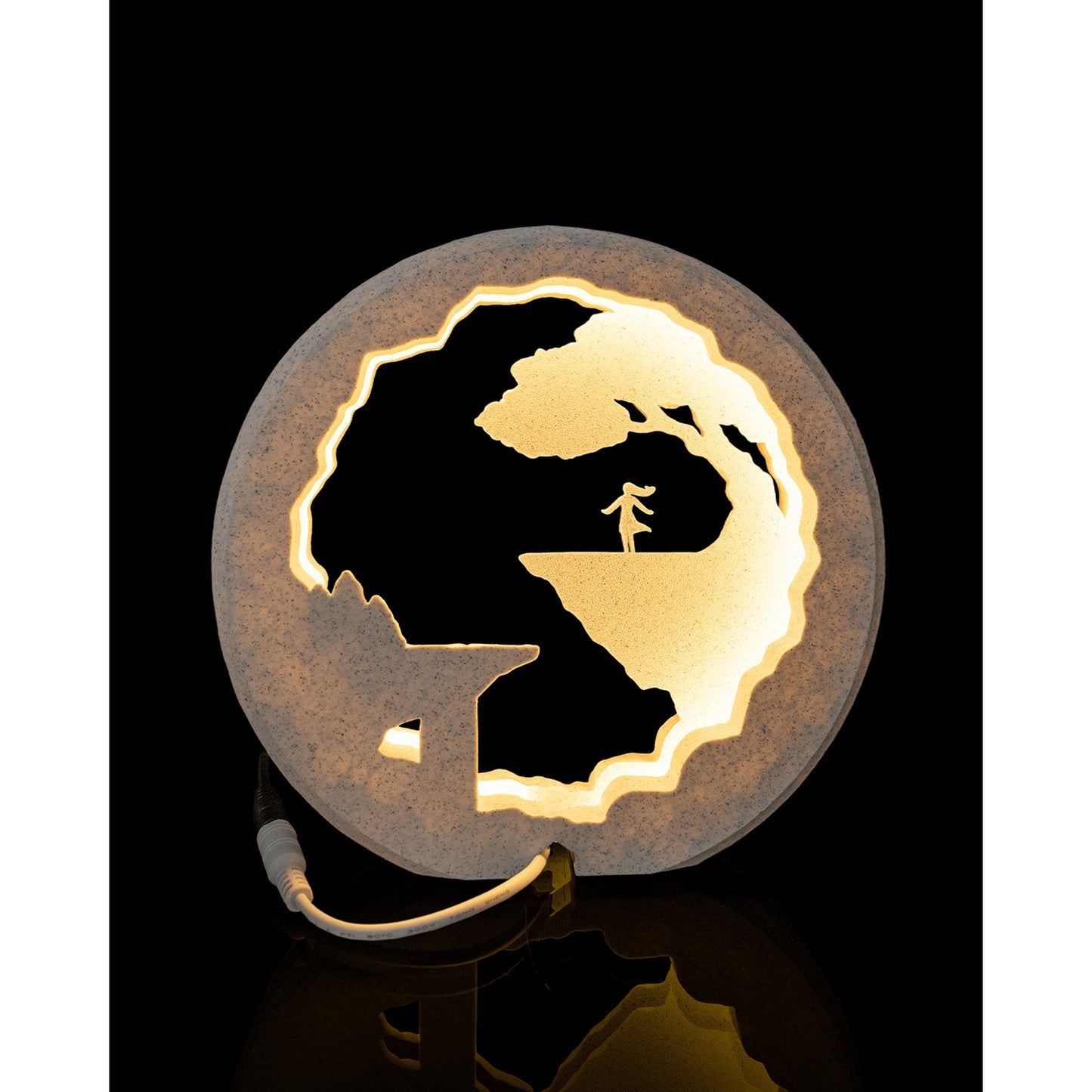 A Sonhadora — Luminária de Mesa