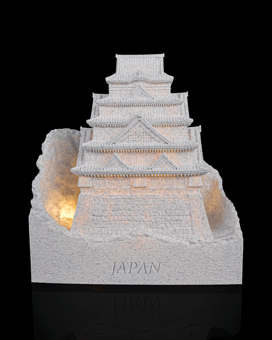 Luminária do Castelo de Osaka acesa