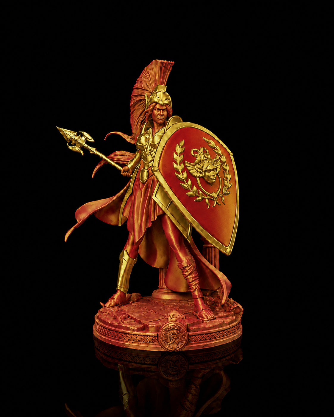 Estátua da deusa Atena em postura de batalha com lança e escudo, na cor vermelha e dourada, com detalhes dourados