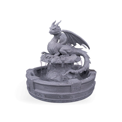 Dragão da fonte Resting Guardian visto de lado, asas recolhidas