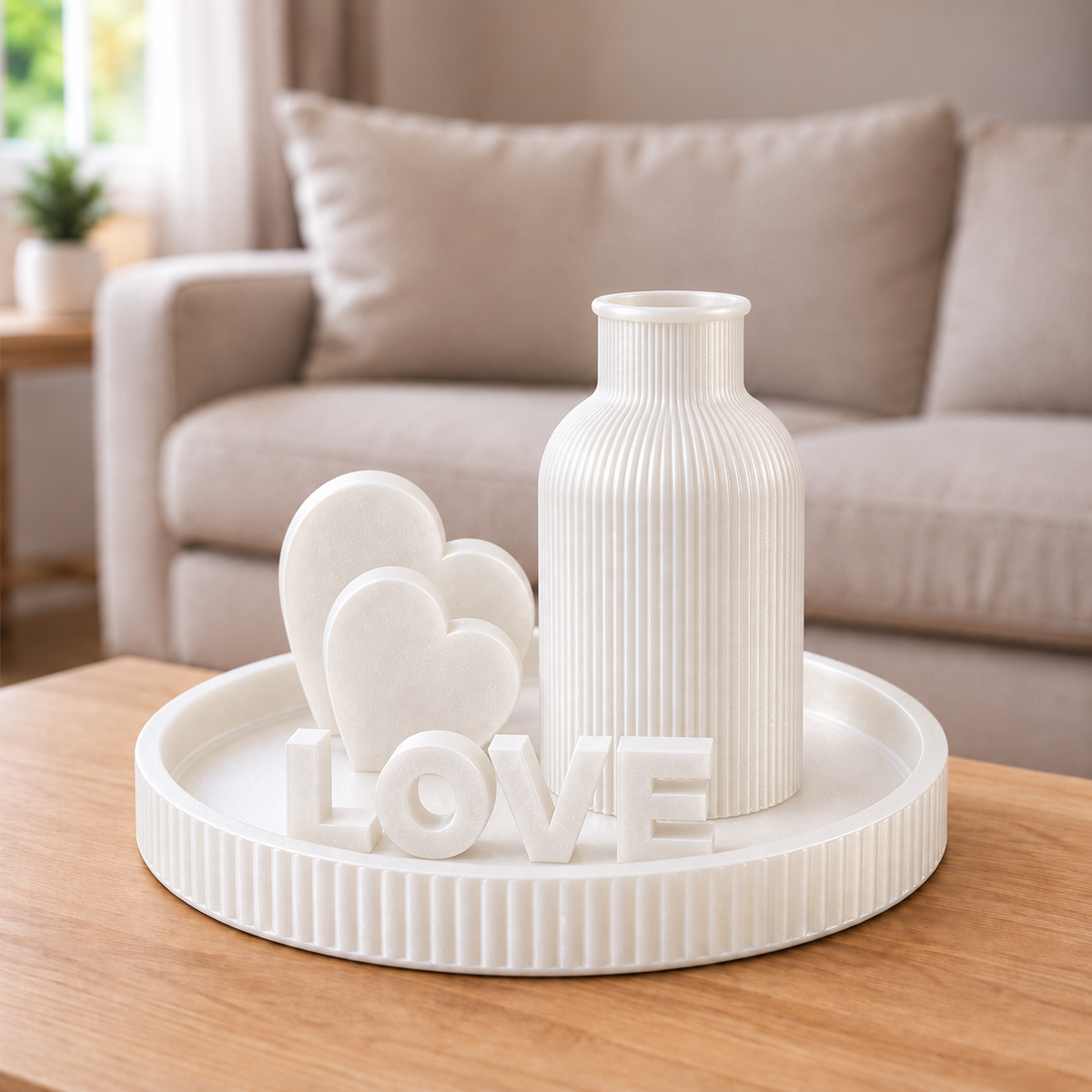 Kit Japandi LOVE — Translúcido, bandeja, vaso, letreiro e dois corações