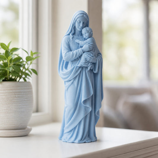 Madonna em azul na janela