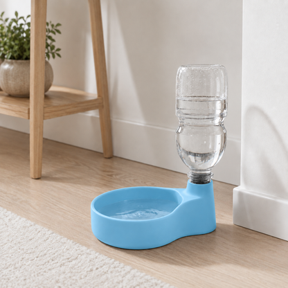 Nascente — Azul Celeste — Bebedouro pet com reservatório de água