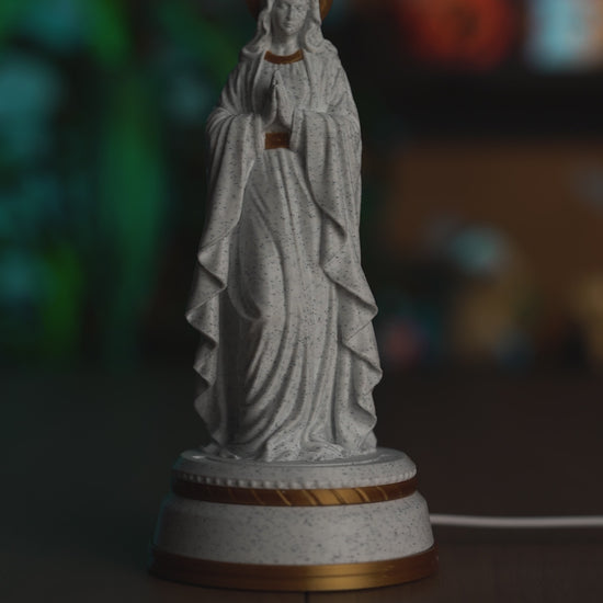 Nossa Senhora Iluminada — apresentação da peça pronta e iluminada