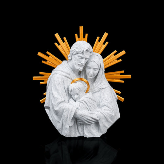 Sagrada Família — Escultura da Natividade com Auréola — foto 1