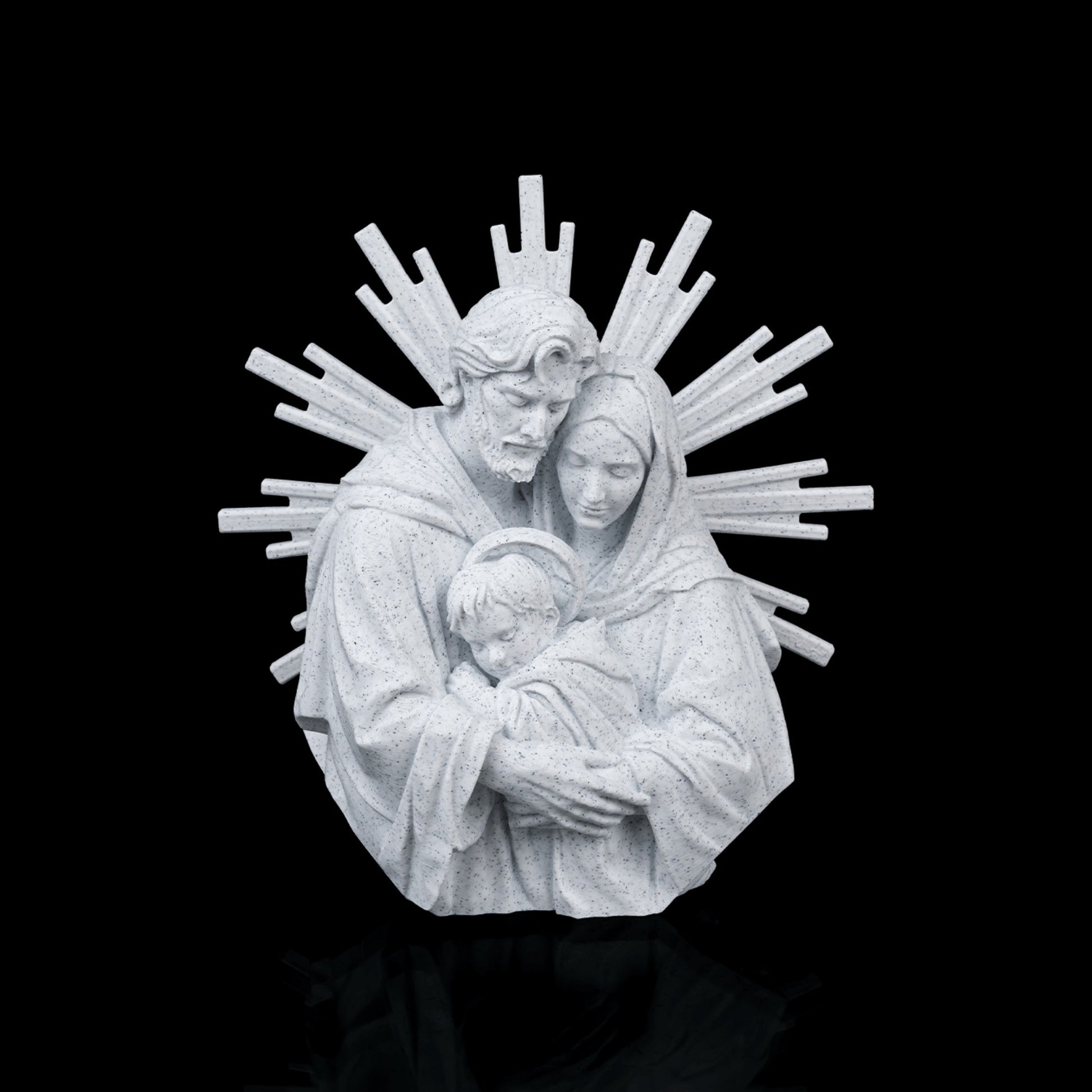Sagrada Família — Escultura da Natividade com Auréola — foto 6