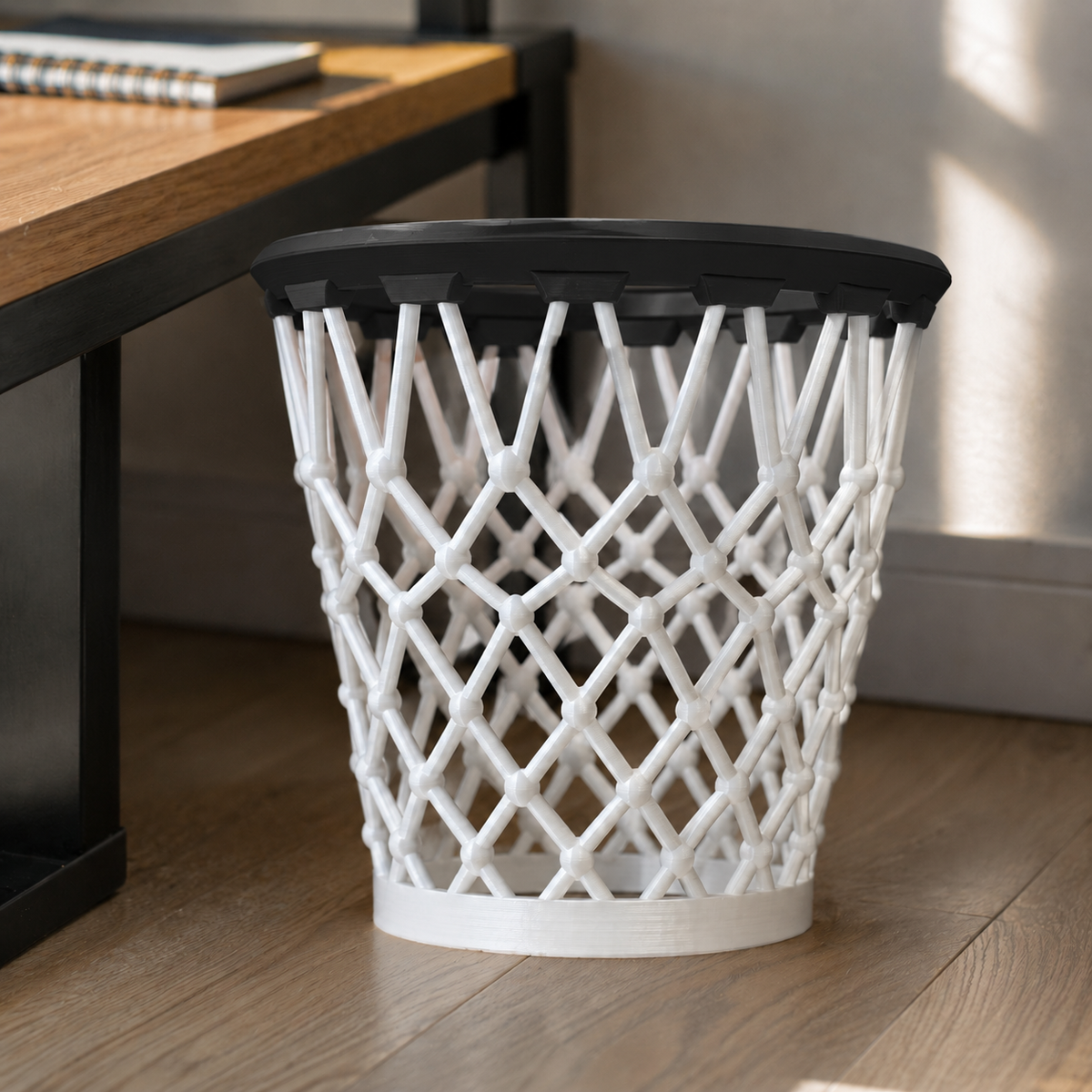 Swish — Cesta branca — Aro Preto