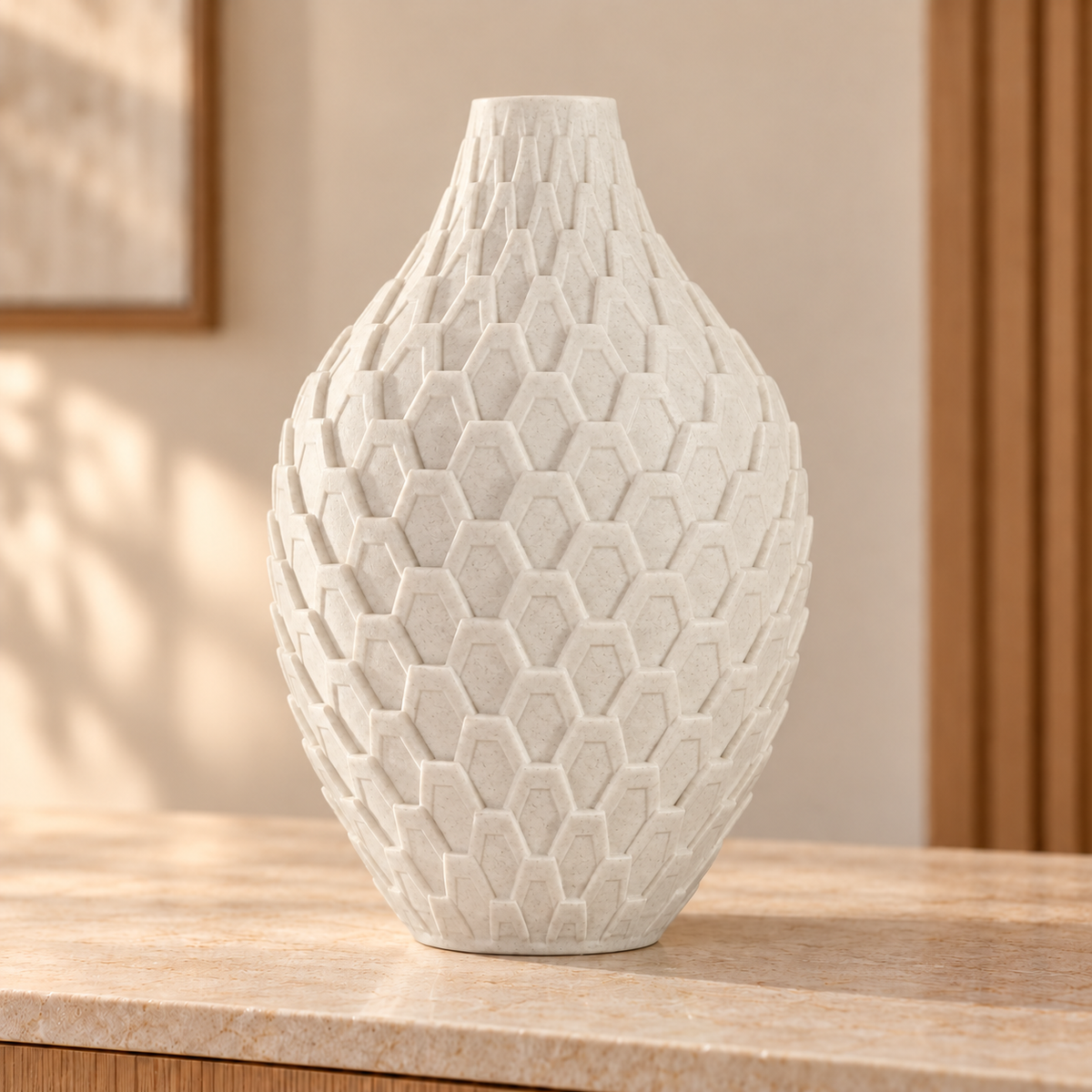 Vaso Colmeia — Geometria em Alto-Relevo na cor Mármore